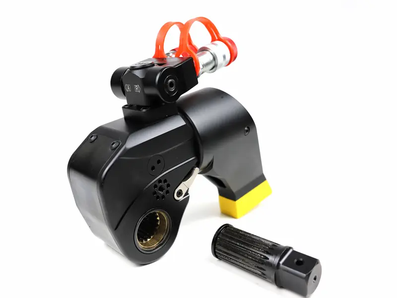 hydraulic-torque-wrench-capacity-industrial-control-1.webp